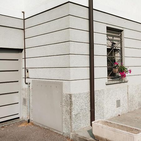Grey House Pavia Con Box Privato Apartment Luaran gambar