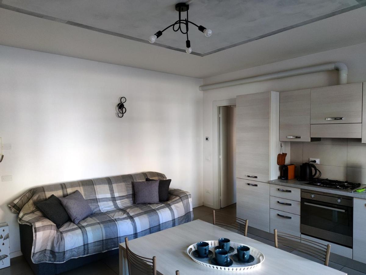 Grey House Pavia Con Box Privato Apartment Luaran gambar