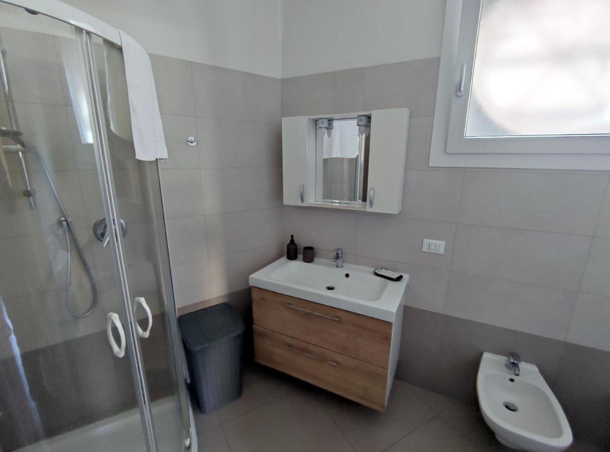 Grey House Pavia Con Box Privato Apartment Luaran gambar