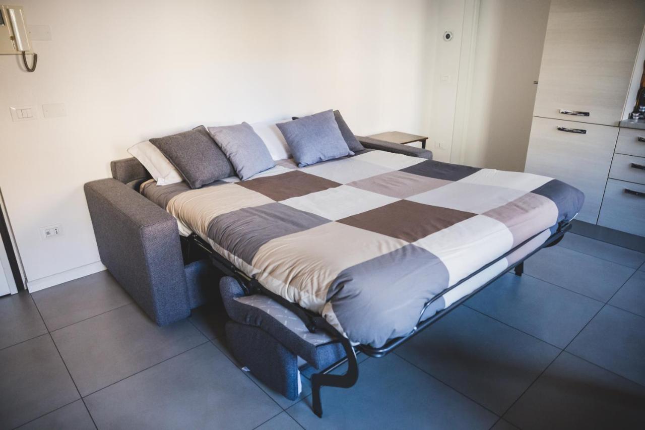 Grey House Pavia Con Box Privato Apartment Luaran gambar