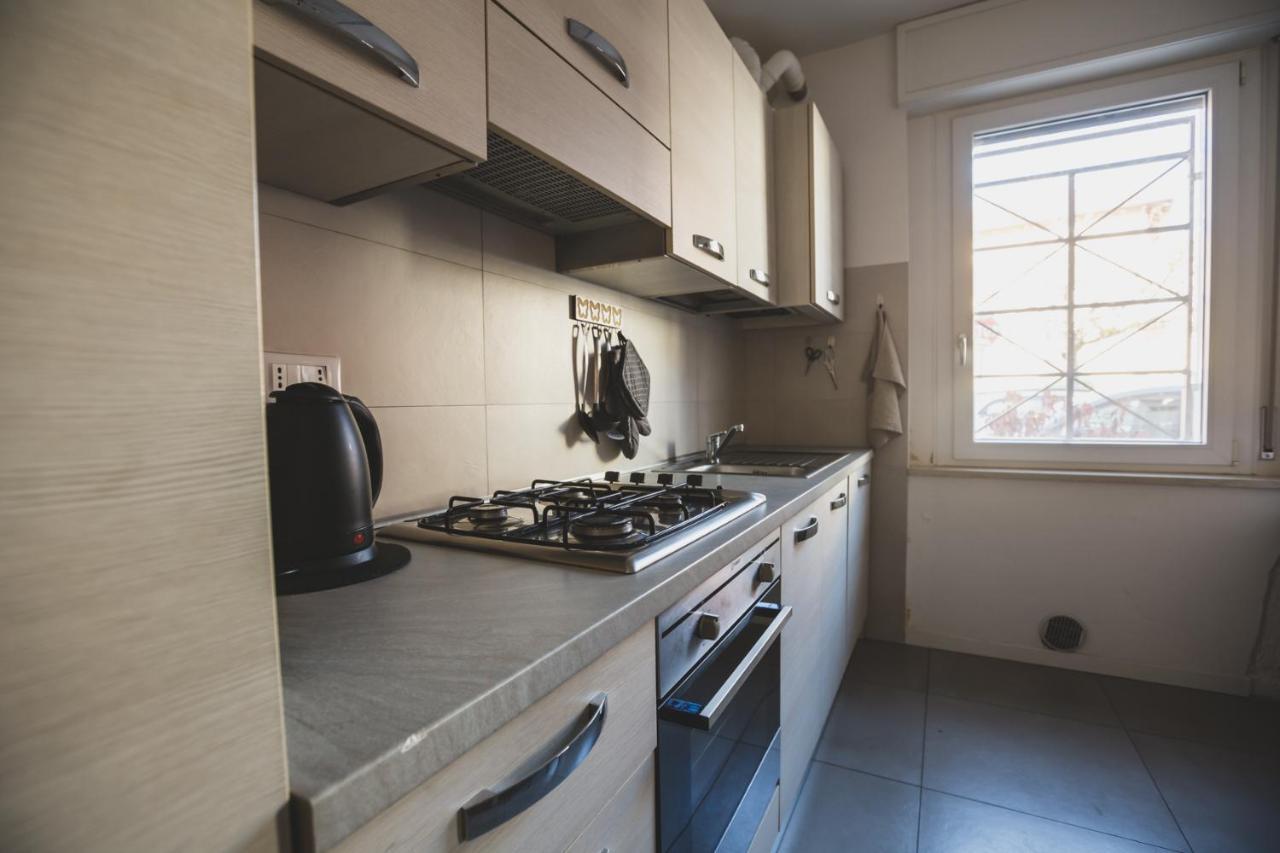 Grey House Pavia Con Box Privato Apartment Luaran gambar