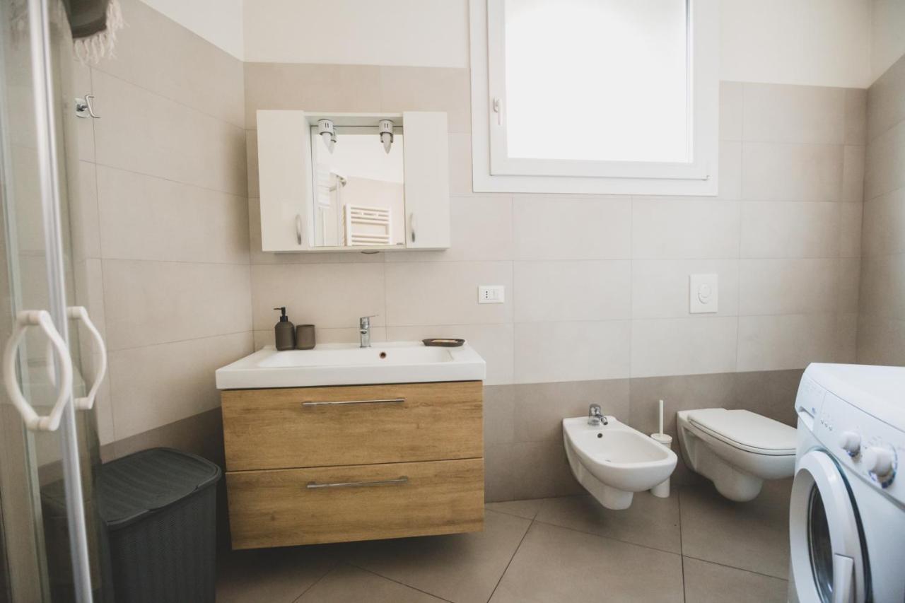 Grey House Pavia Con Box Privato Apartment Luaran gambar
